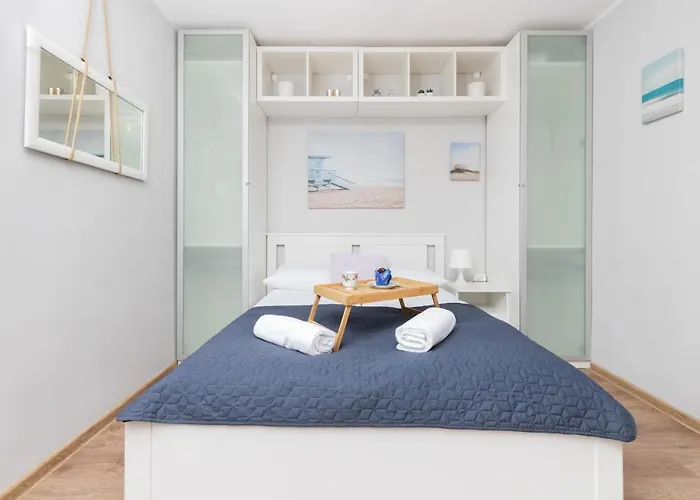 Srodmiescie Zygmunta Augusta By Renters *