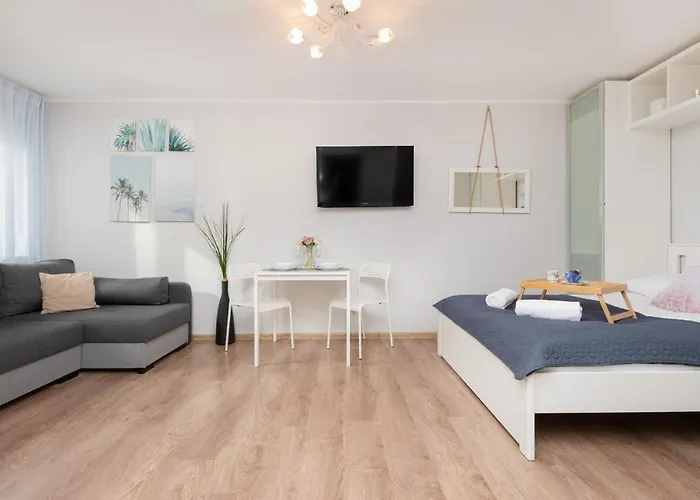 Srodmiescie Zygmunta Augusta By Renters Апартаменты Гдыня